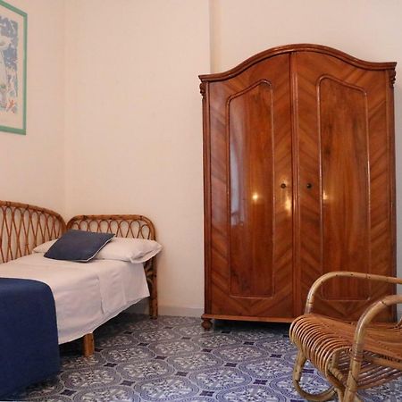Villa Del Melograno Patti Zewnętrze zdjęcie